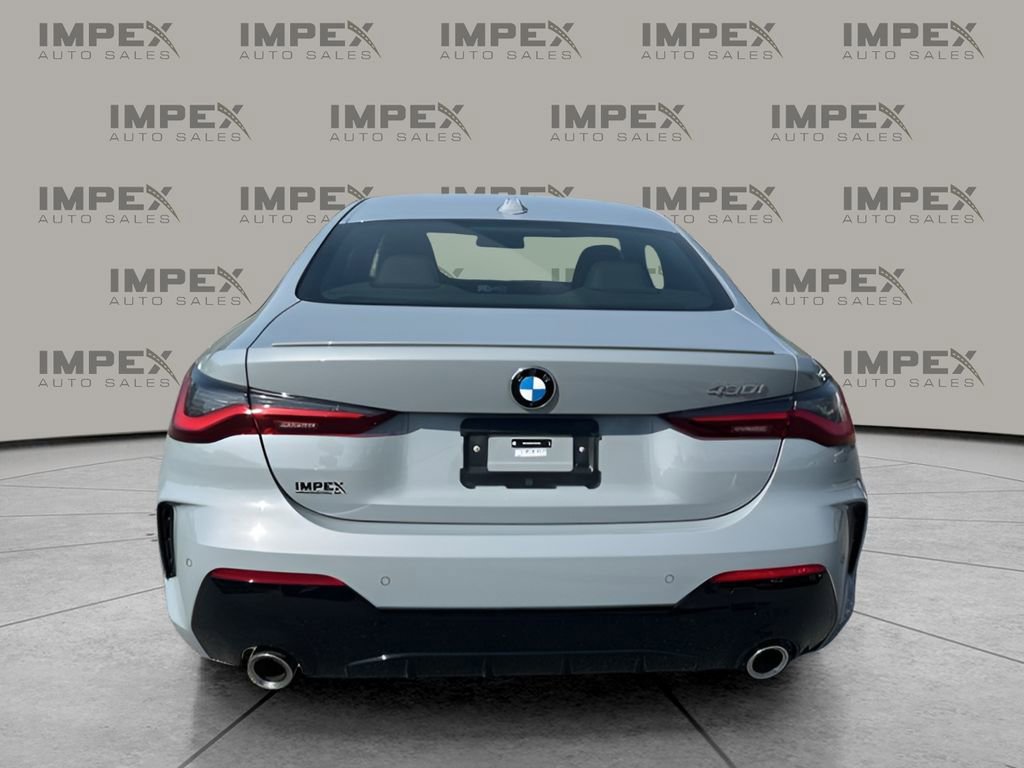Used 2026 BMW 430i Coupe image 4