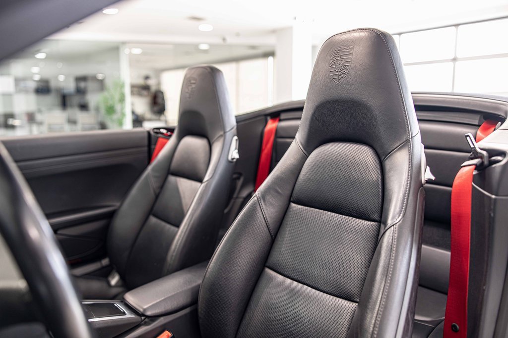 Used 2016 Porsche 911 Carrera Black Edition image 16