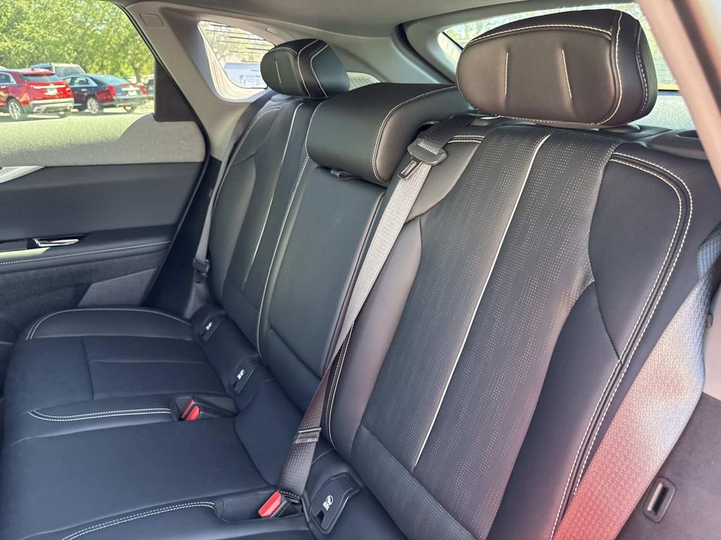 Certified 2025 Cadillac Optiq Sport 2 image 14