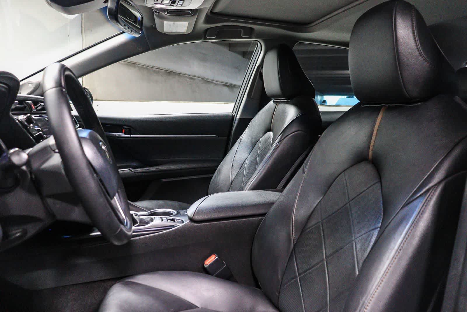 Certified 2018 Toyota Camry XLE w/ Audio Package FWD image 19