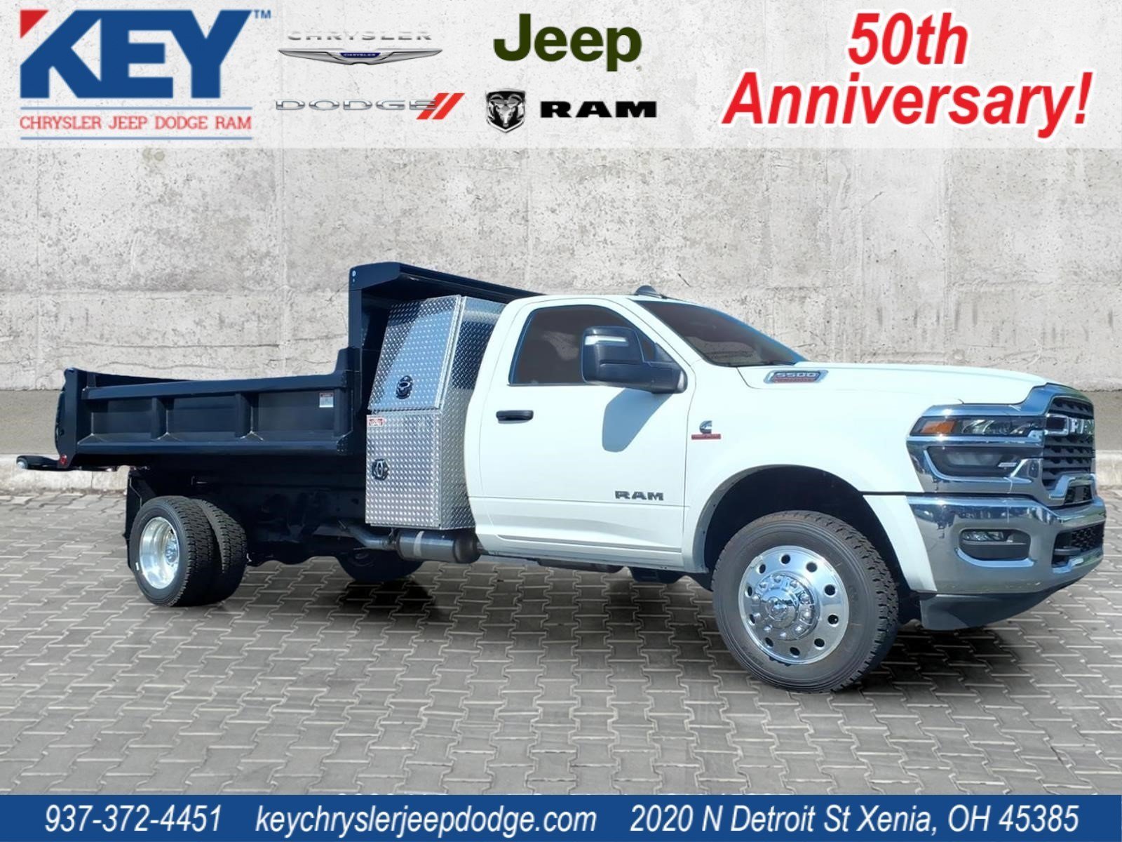 New 2026 RAM 5500 4x4 Regular Cab
