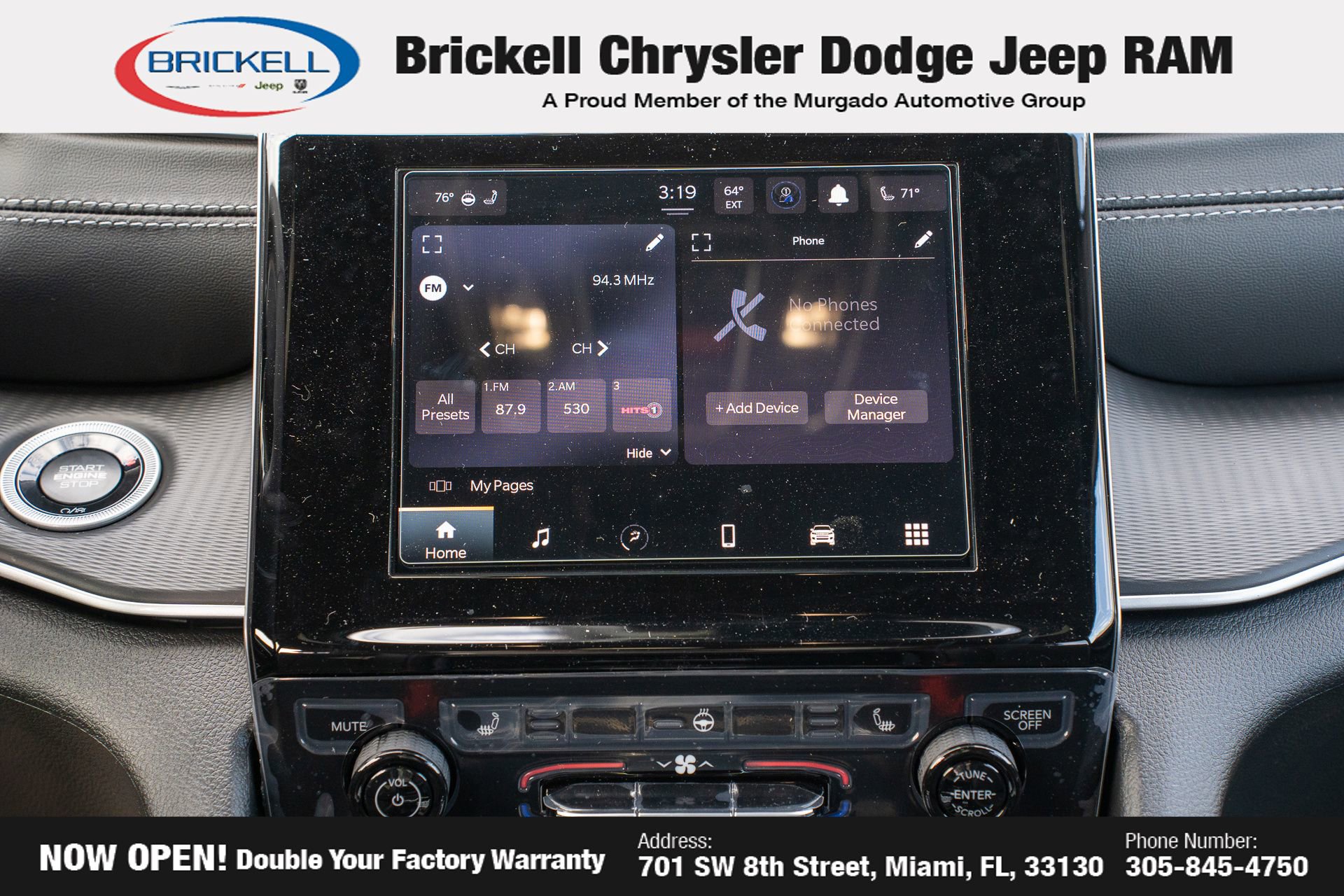 New 2025 Jeep Grand Cherokee Altitude image 23