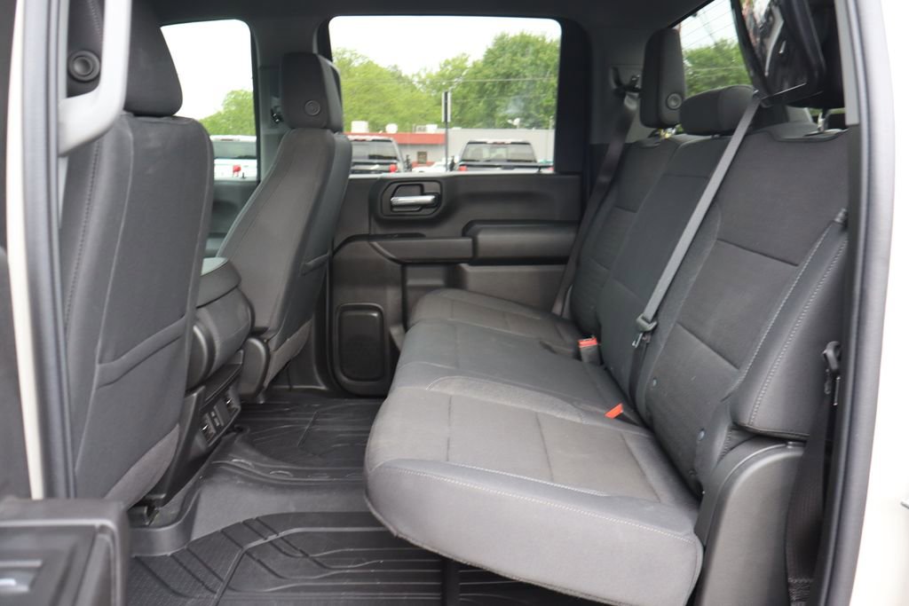 Used 2026 Chevrolet Silverado 2500 Custom w/ Custom Value Package AWD/4WD image 19