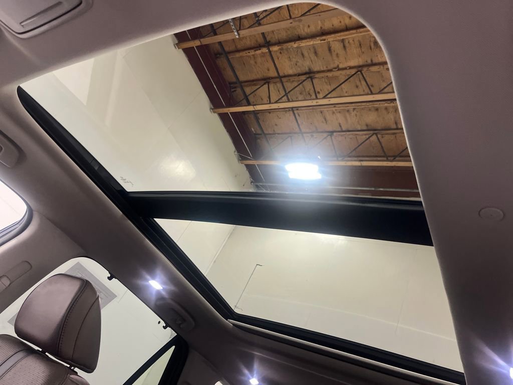 Used 2023 Honda Pilot Elite image 30