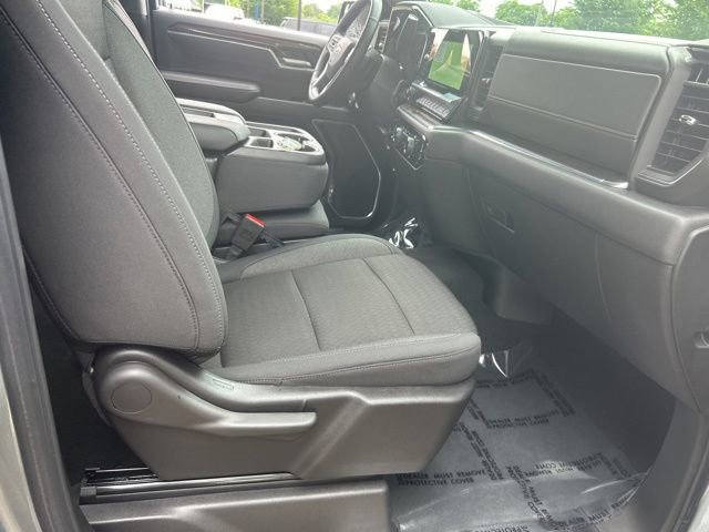 Used 2024 Chevrolet Silverado 1500 LT AWD/4WD image 15