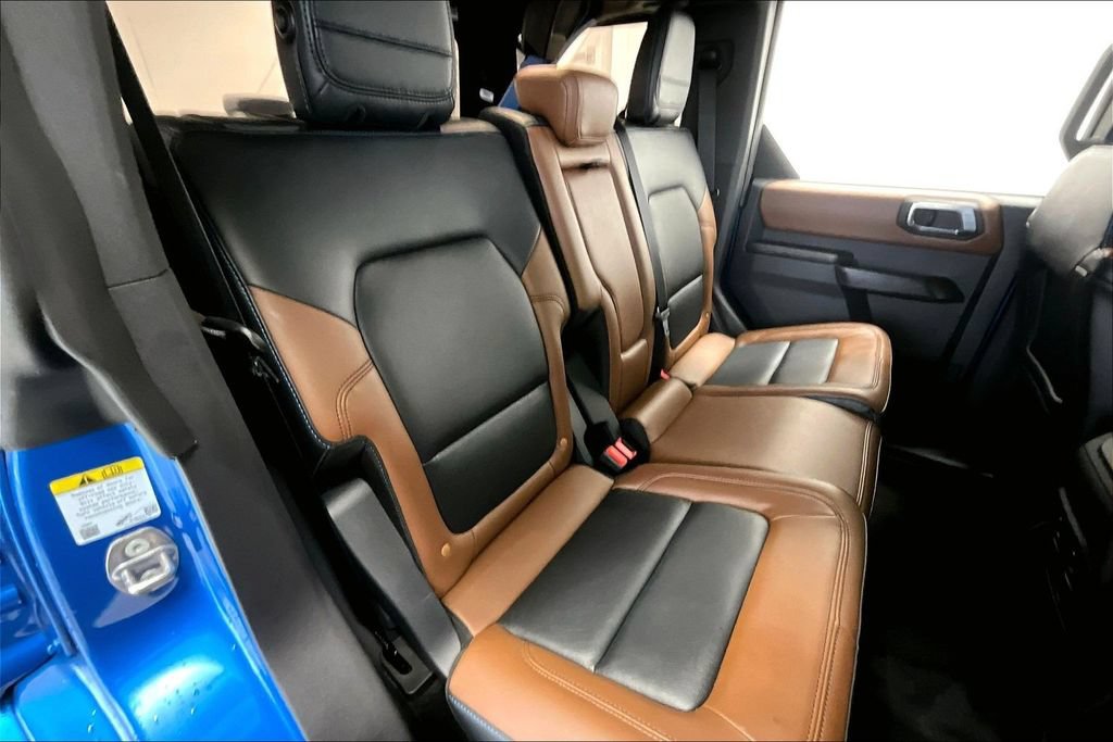 Used 2024 Ford Bronco Outer Banks AWD/4WD image 28
