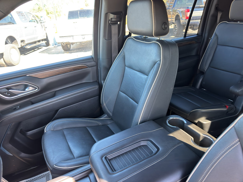 Used 2022 Chevrolet Suburban Premier image 26