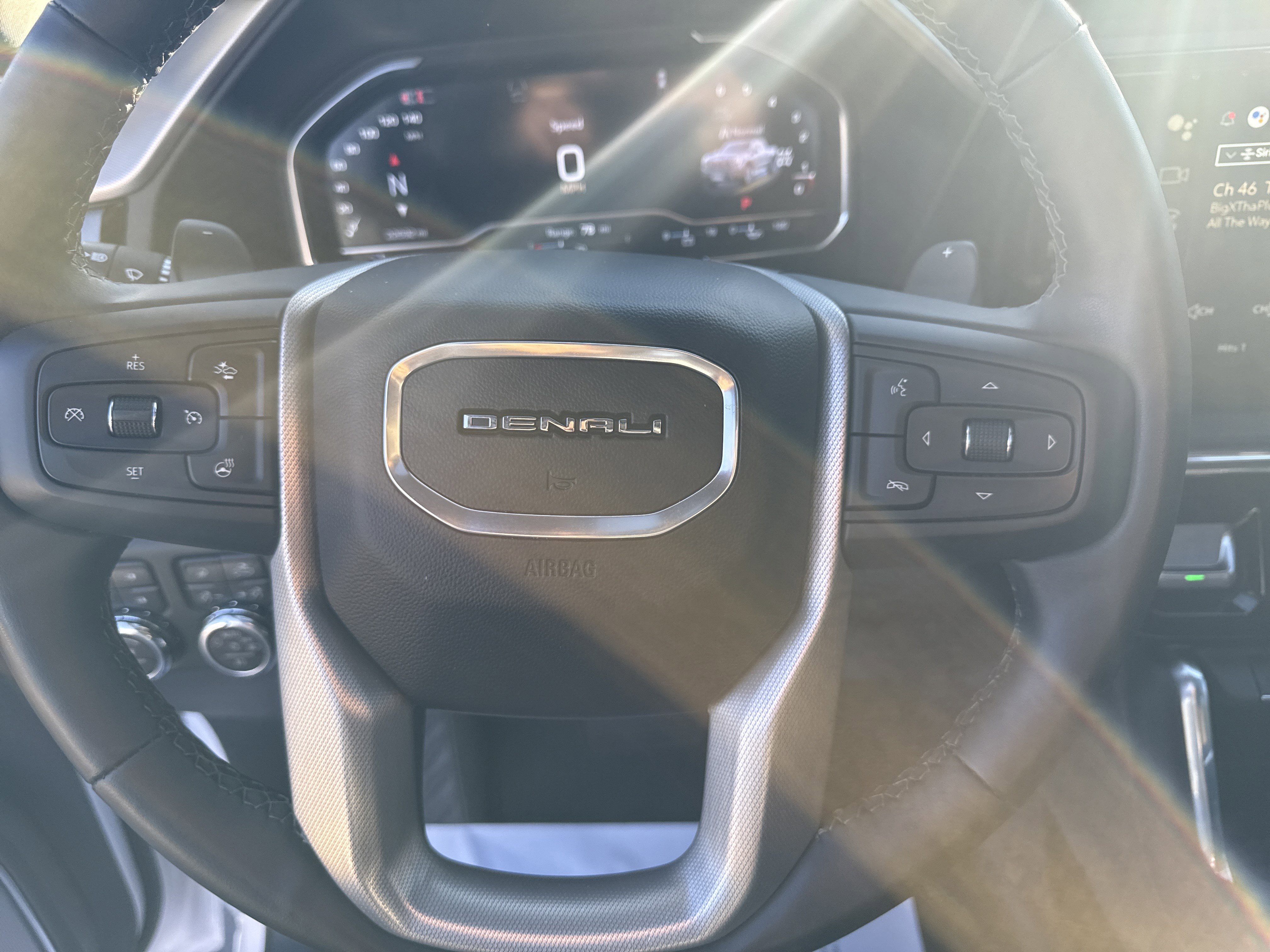 Used 2024 GMC Sierra 1500 Denali w/ Technology Package image 18