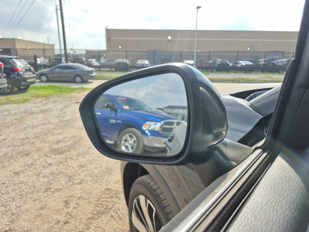 New 2026 Mitsubishi Outlander SEL image 52