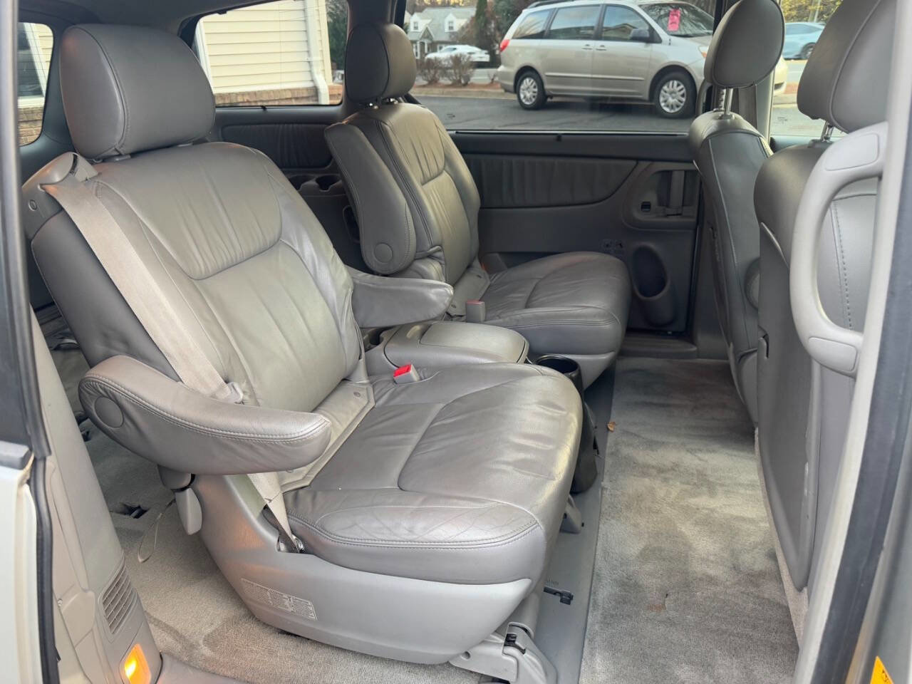 Used 2008 Toyota Sienna image 21