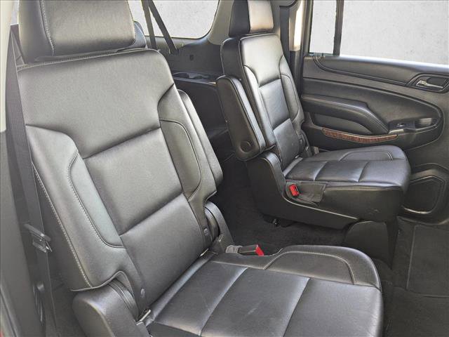 Used 2018 Chevrolet Suburban Premier RWD image 23