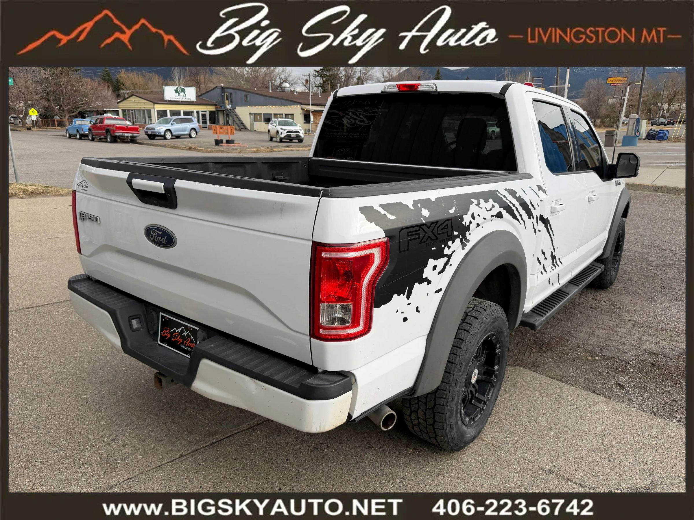 Used 2017 Ford F150 XLT w/ Equipment Group 301A Mid image 7