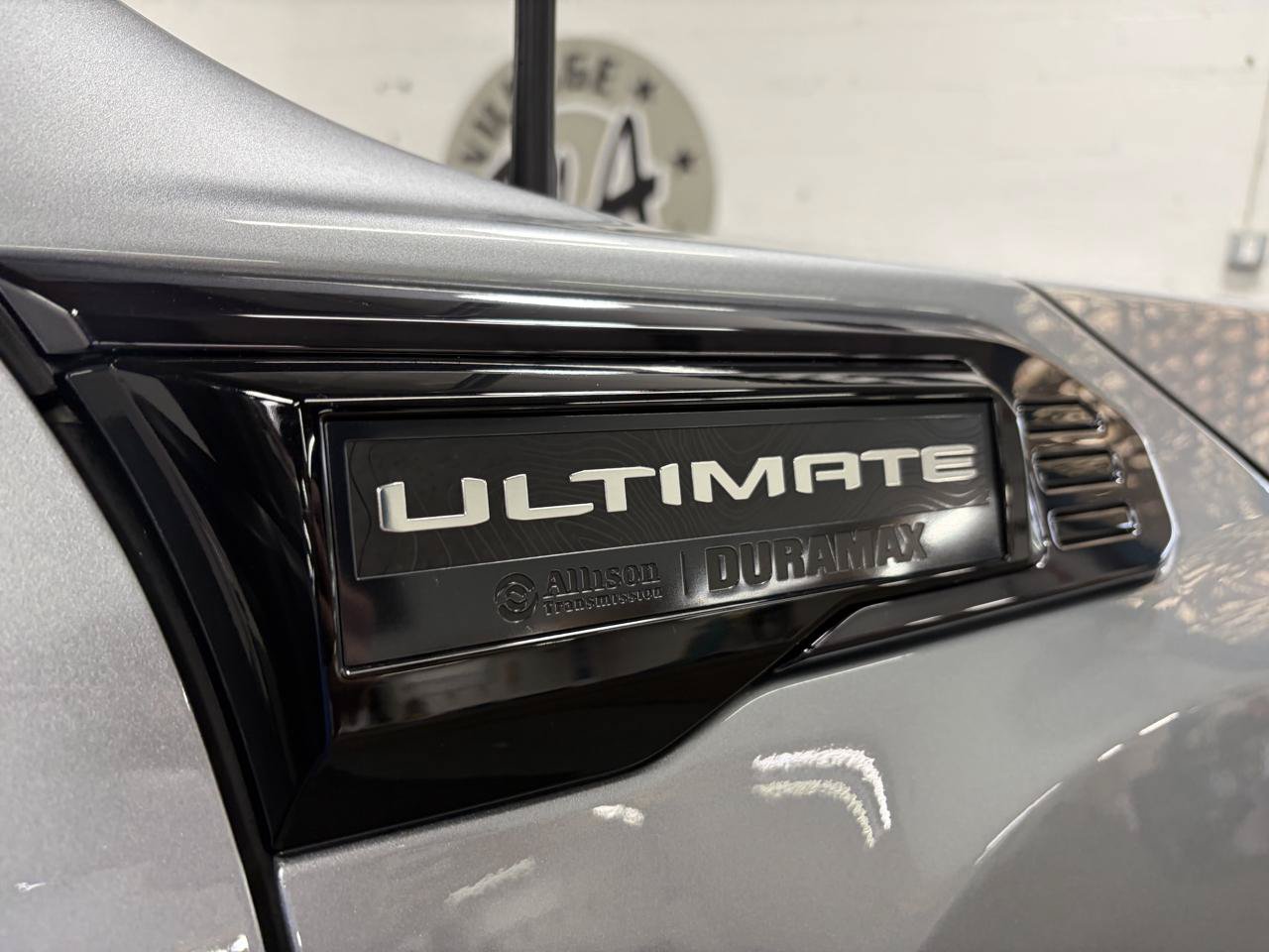 Used 2025 GMC Sierra 3500 Denali Ultimate AWD/4WD image 17