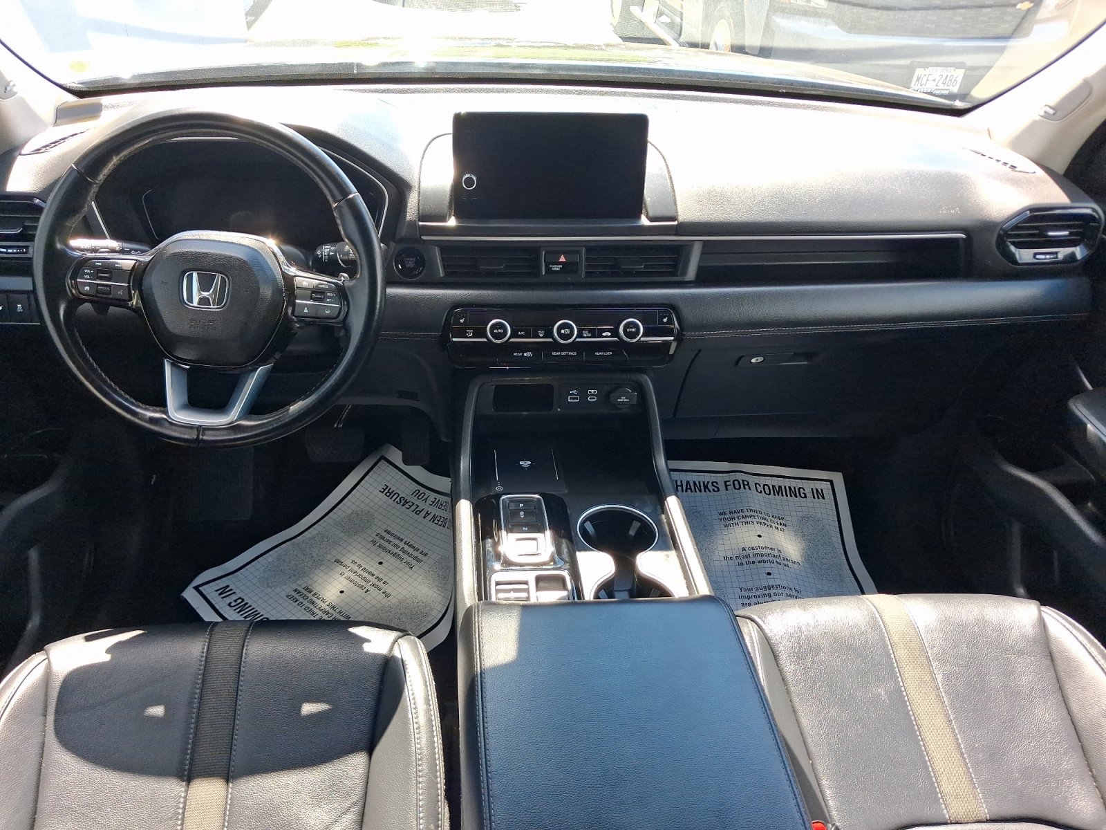 Used 2023 Honda Pilot Touring image 12