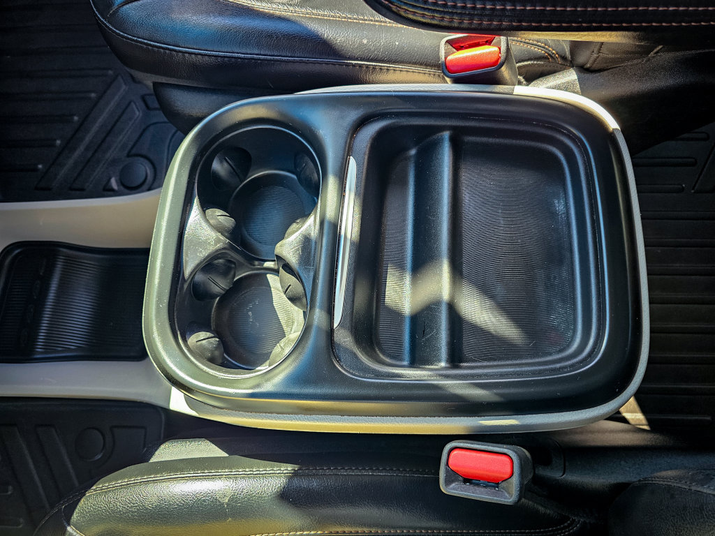 Used 2019 Chrysler Pacifica Touring-L FWD image 28