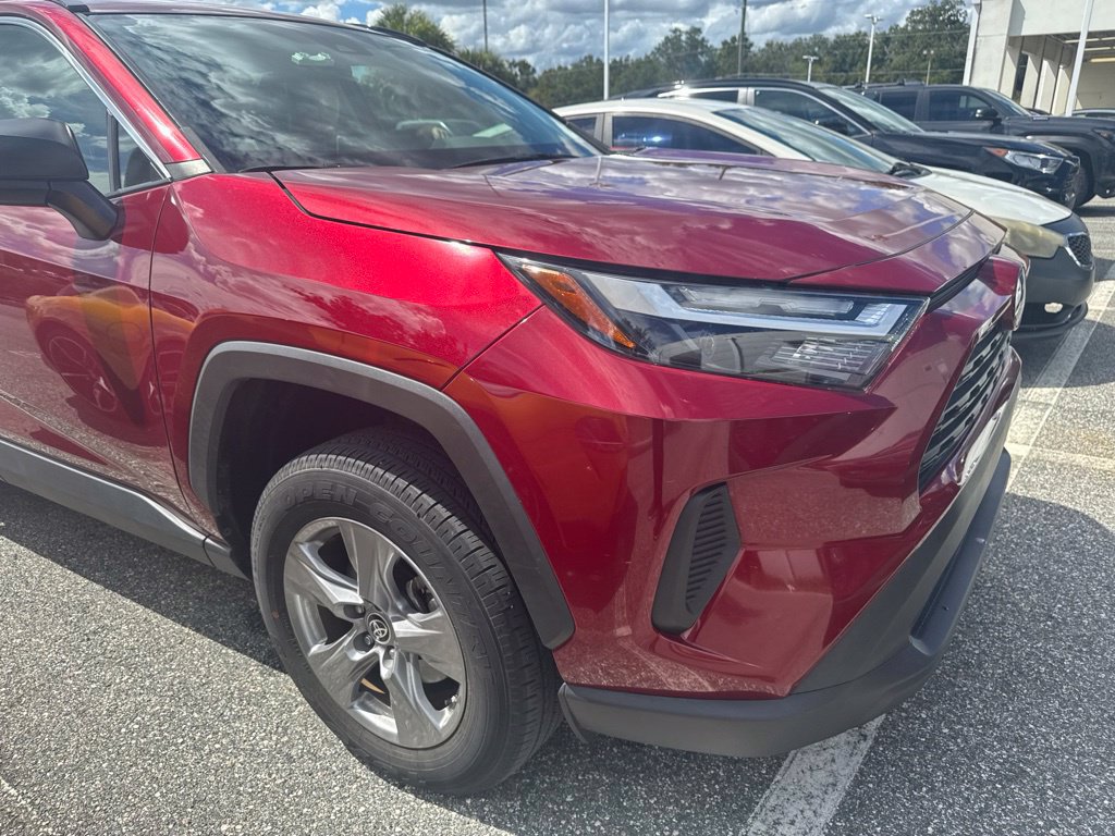 Used 2024 Toyota RAV4 LE AWD/4WD image 2