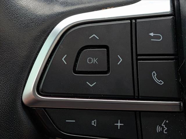 Used 2021 Toyota Highlander Platinum image 11