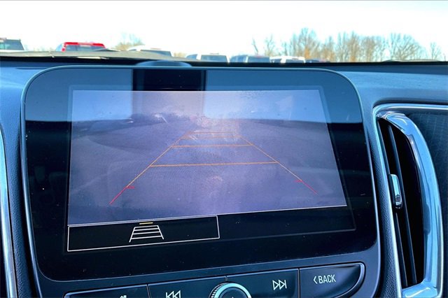 Used 2021 Chevrolet Malibu LT image 13