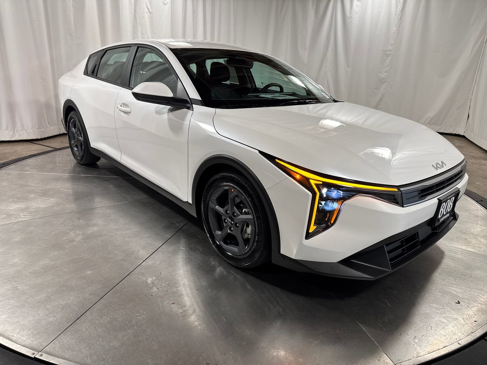 Certified 2025 Kia K4 LXS image 10