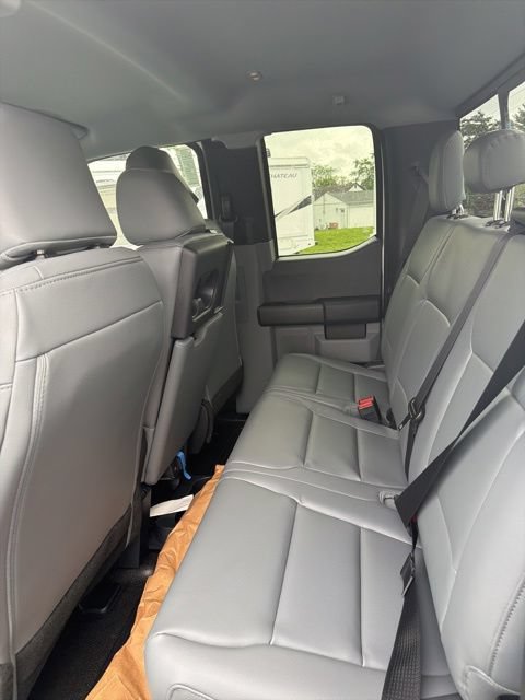 New 2026 Ford F450 XL w/ XL Chrome Package AWD/4WD image 13