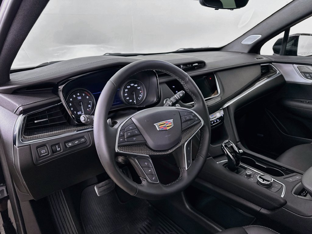 New 2026 Cadillac XT5 Sportv AWD/4WD image 9