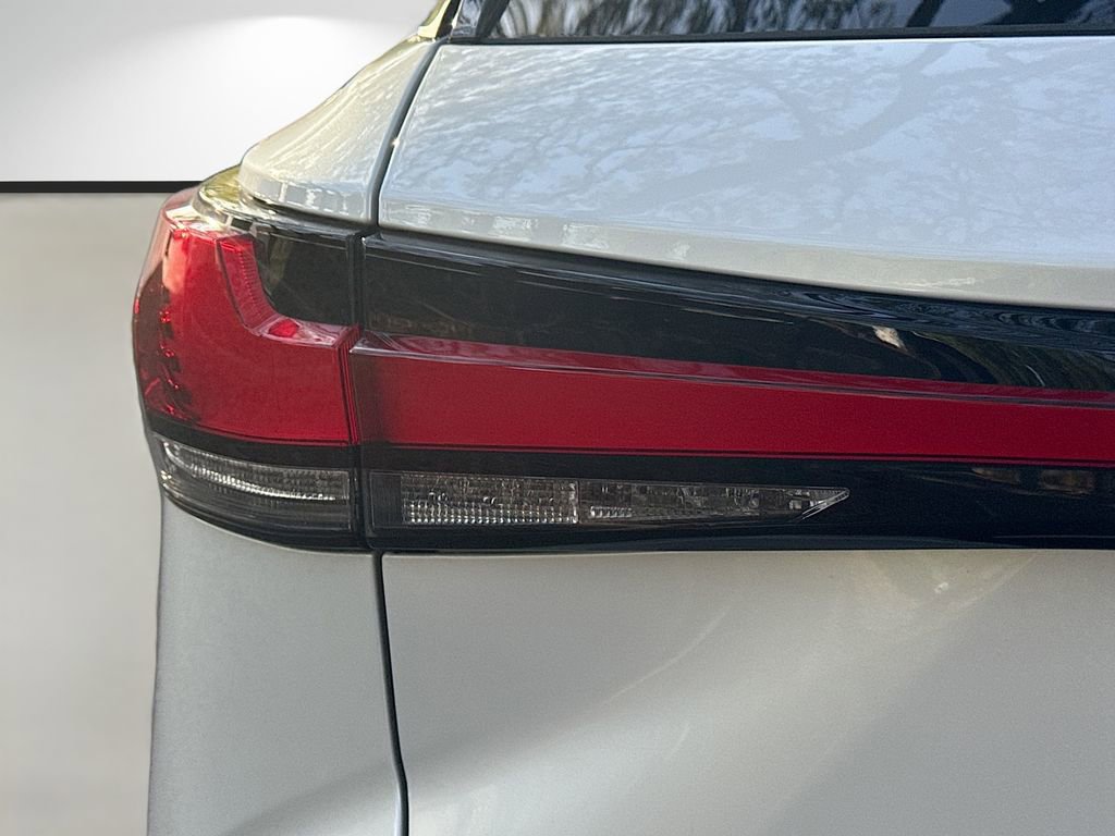 Used 2024 Lexus RX 350 FWD w/ Technology Package image 10