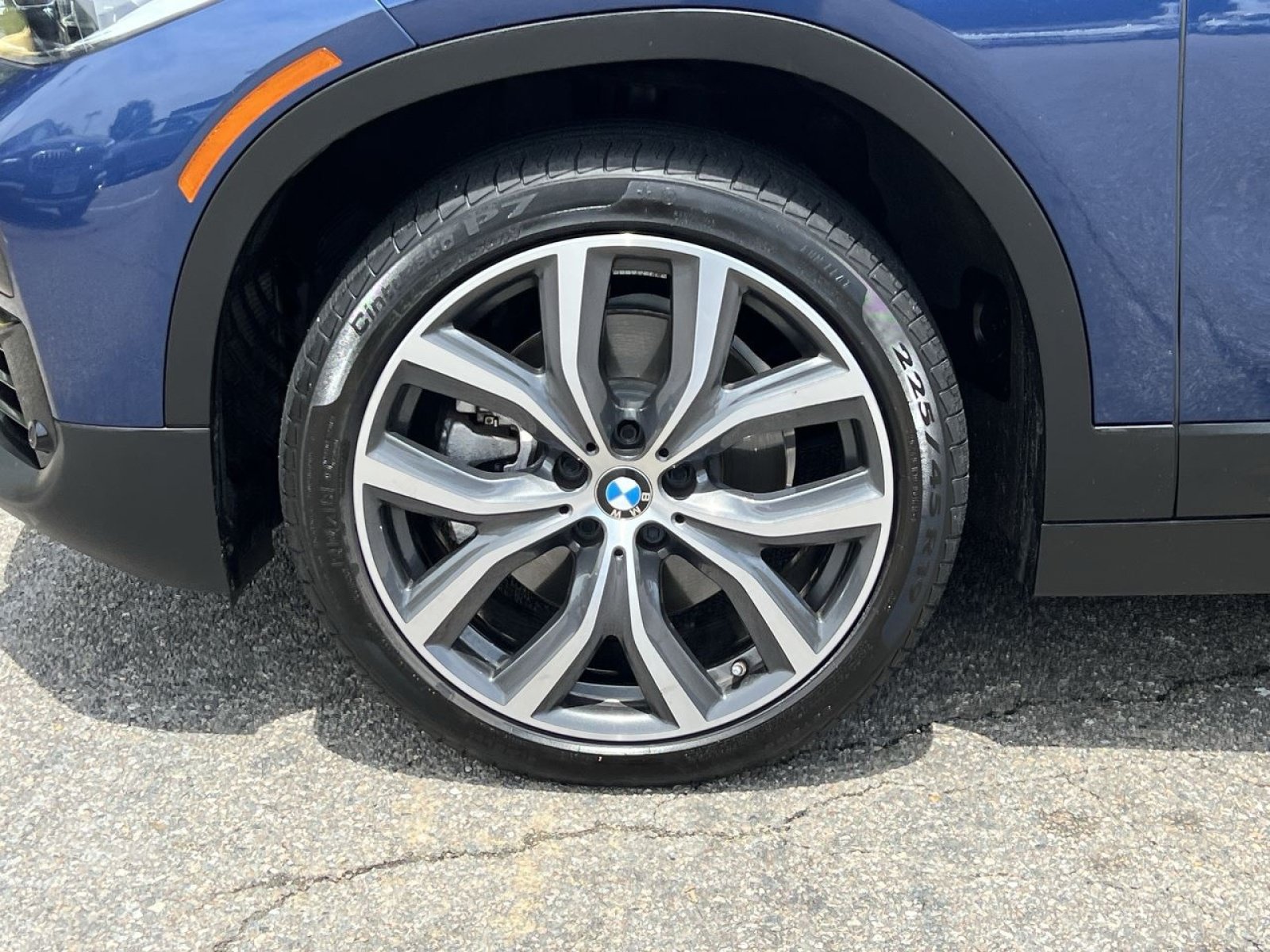 Used 2023 BMW X2 xDrive28i w/ Convenience Package AWD/4WD image 13