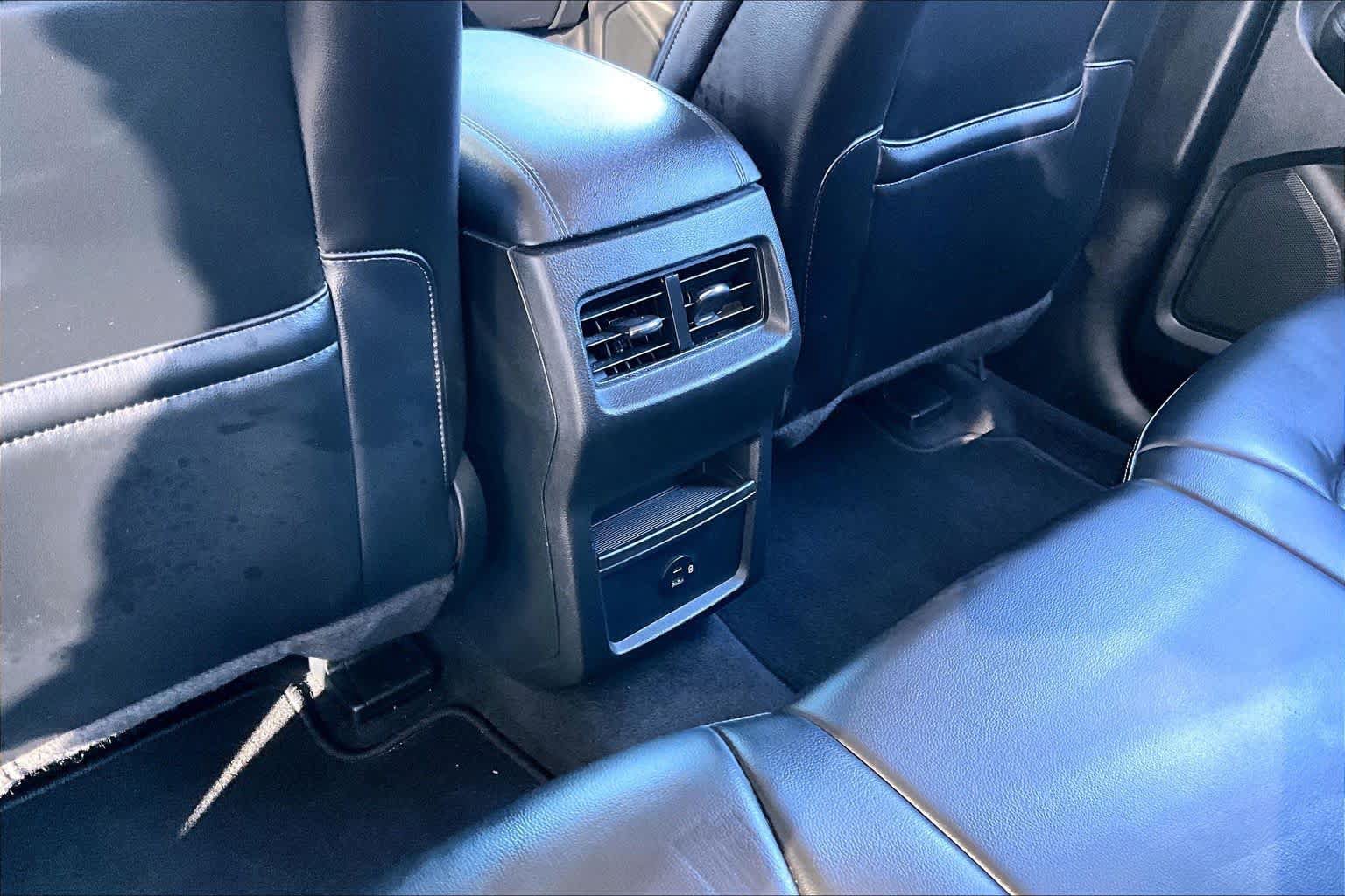 Used 2022 Ford Edge SEL AWD/4WD image 34