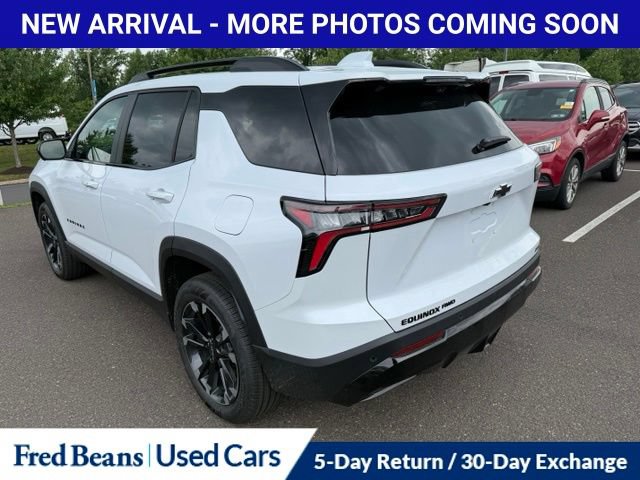 Certified 2026 Chevrolet Equinox RS w/ Convenience Package III AWD/4WD image 8