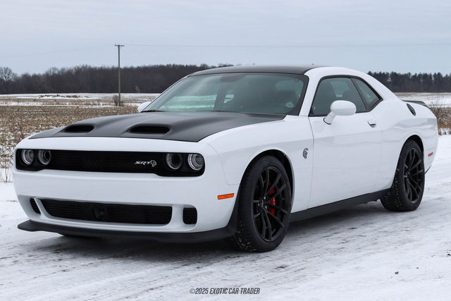 Used 2023 Dodge Challenger SRT Hellcat RWD image 14