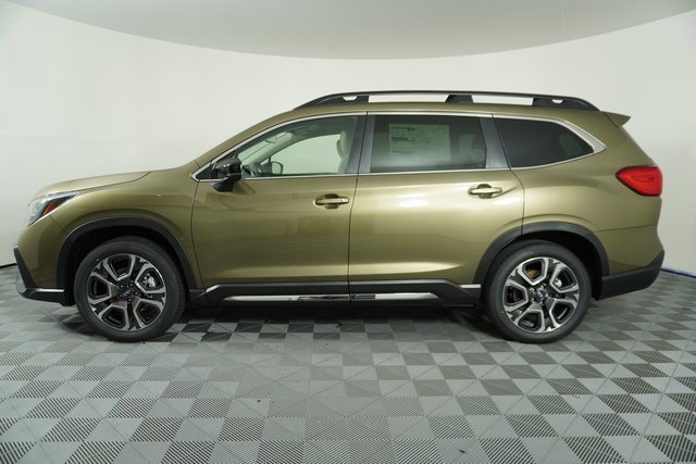 New 2025 Subaru Ascent Limited image 4