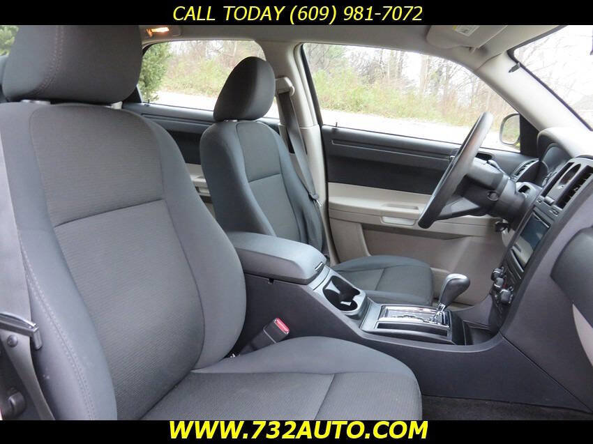 Used 2006 Chrysler 300 Base 4dr Sedan image 7