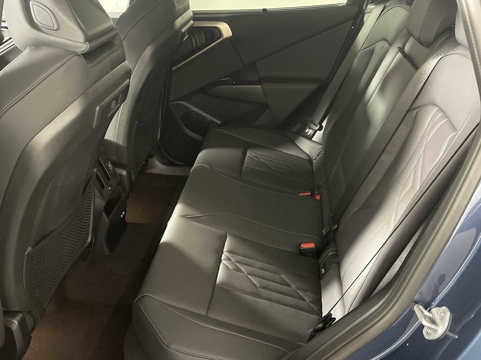 Certified 2025 BMW X3 xDrive30i w/ Convenience Package image 17