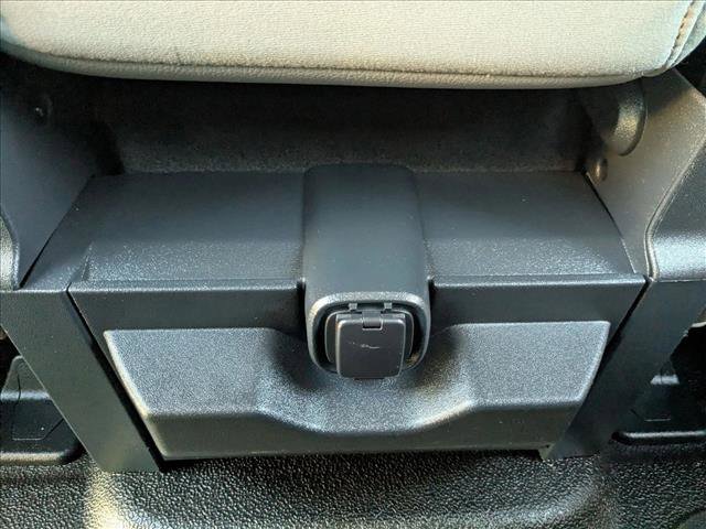 Used 2022 Ford F250 XL w/ Power Equipment Group image 15