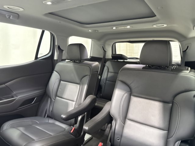 Used 2023 GMC Acadia SLT w/ Elevation Edition AWD/4WD image 13