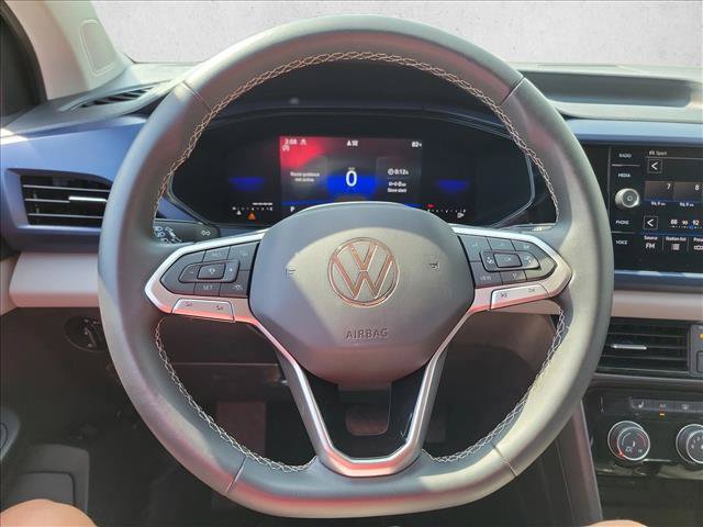 Used 2023 Volkswagen Taos SE AWD/4WD image 19