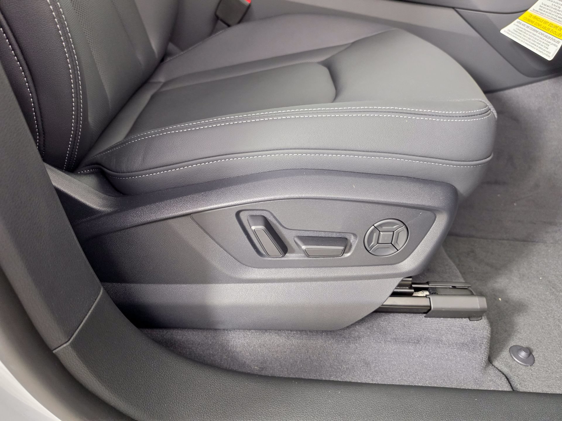 New 2026 Audi Q8 Premium Plus AWD/4WD image 43