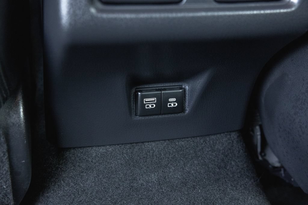 Used 2026 Toyota Camry SE w/ Convenience Package FWD image 28