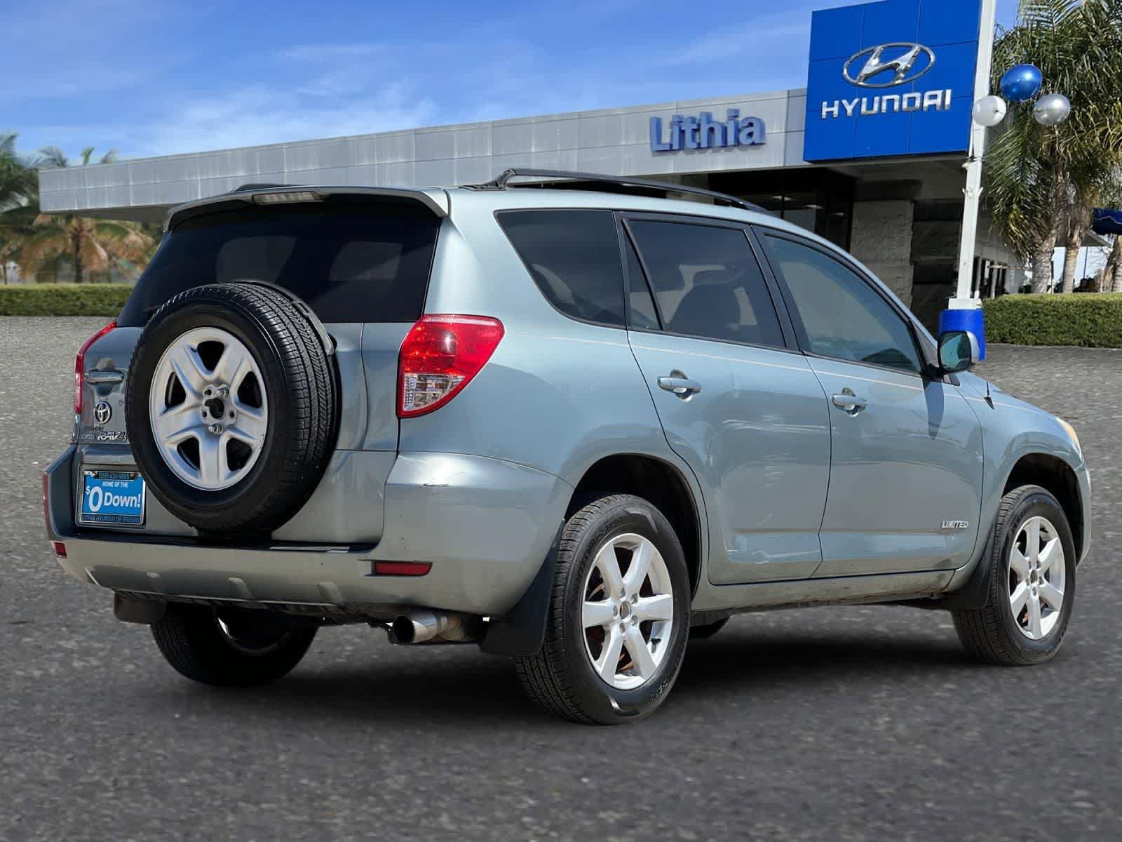 Used 2007 Toyota RAV4 Limited FWD video 3