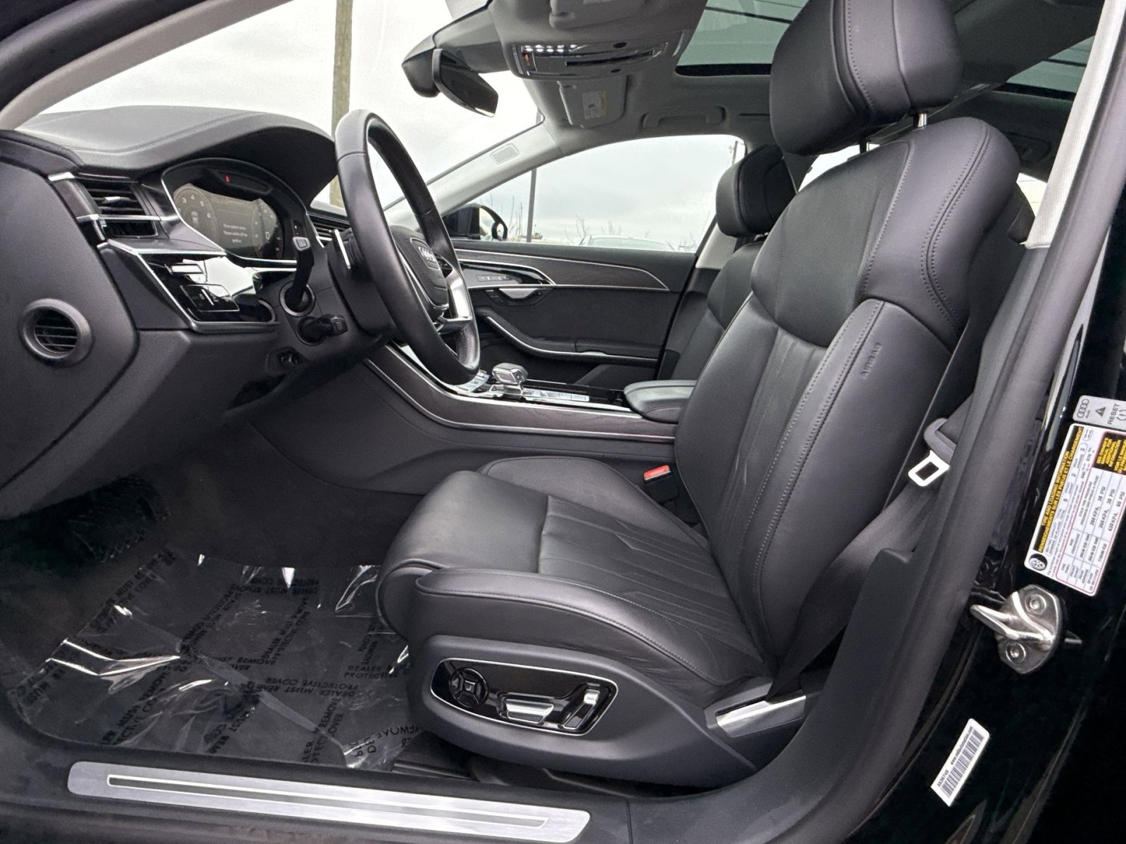 Used 2022 Audi A8 L 3.0T image 13