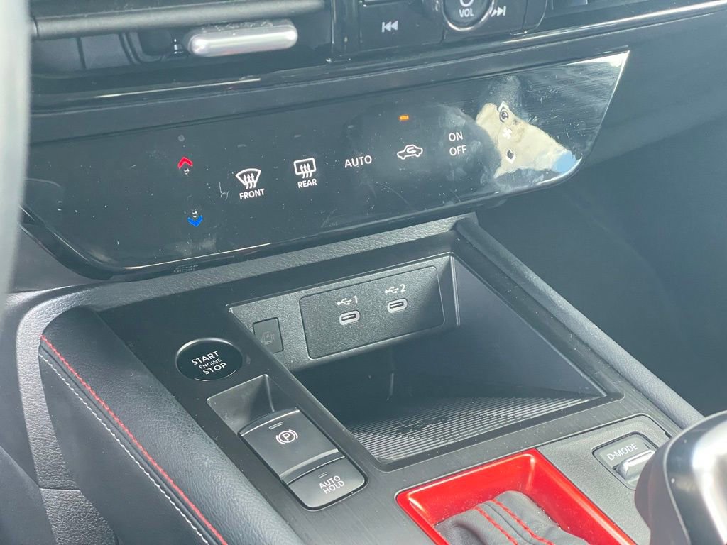 Certified 2025 Nissan Kicks SR w/ SR Premium Package image 20