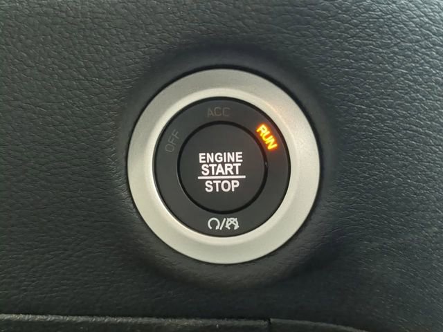 New 2026 Chrysler Pacifica Select image 35