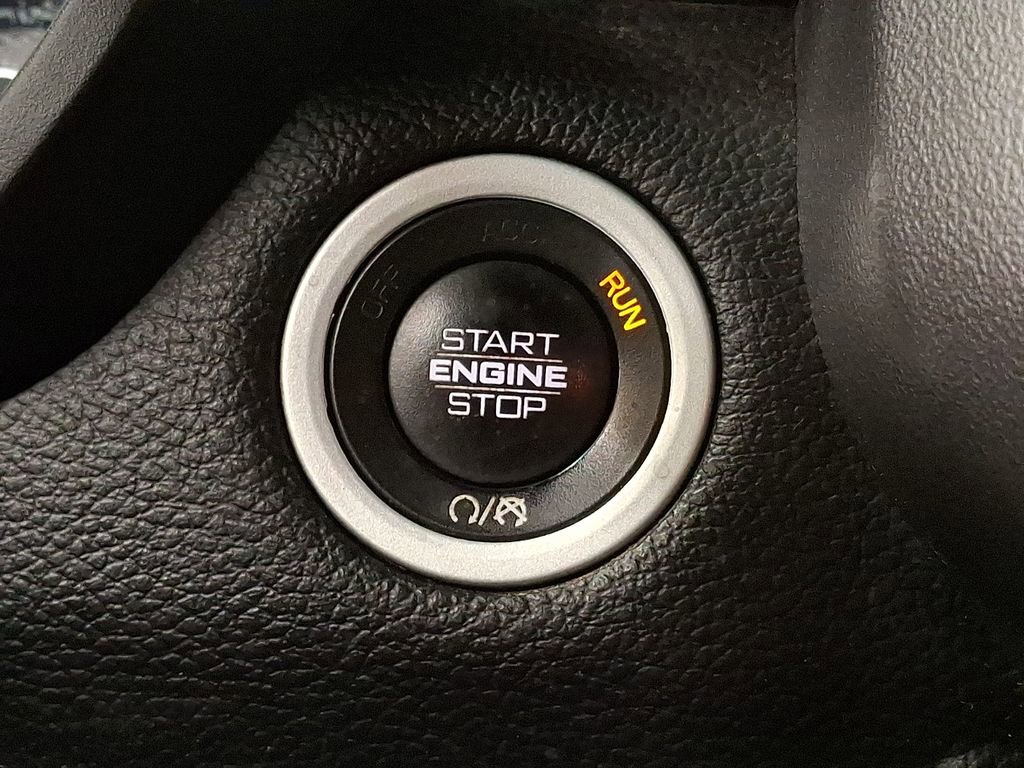 Used 2019 RAM 1500 Big Horn AWD/4WD image 18