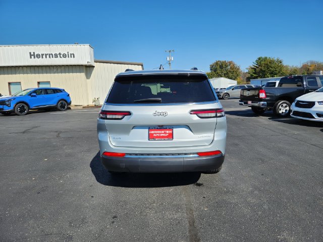 Used 2025 Jeep Grand Cherokee L Laredo w/ Luxury Tech Group I AWD/4WD image 34