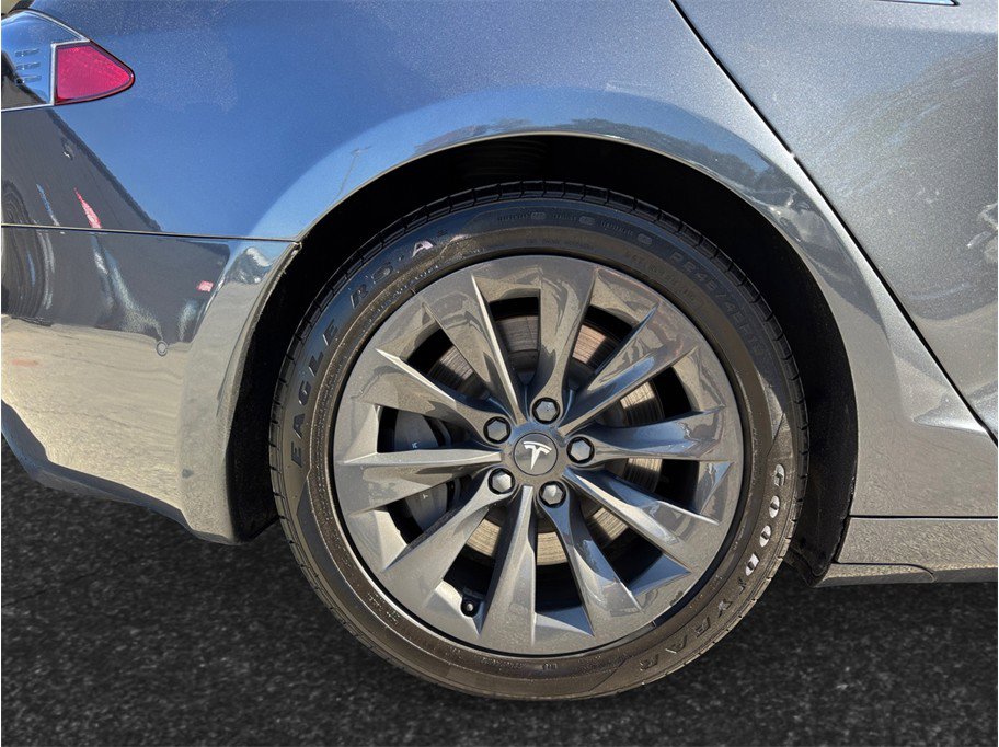 Used 2018 Tesla Model S 100D image 15