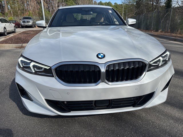 Used 2024 BMW 330i Sedan image 9