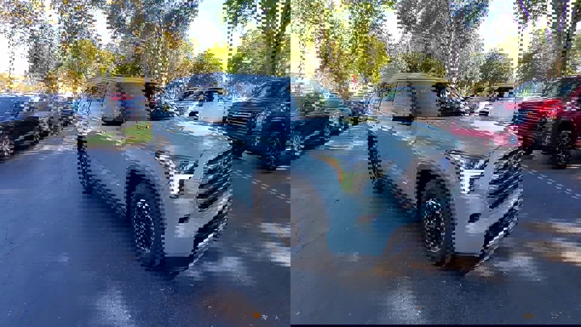 Used 2023 Toyota Sequoia Limited image 36