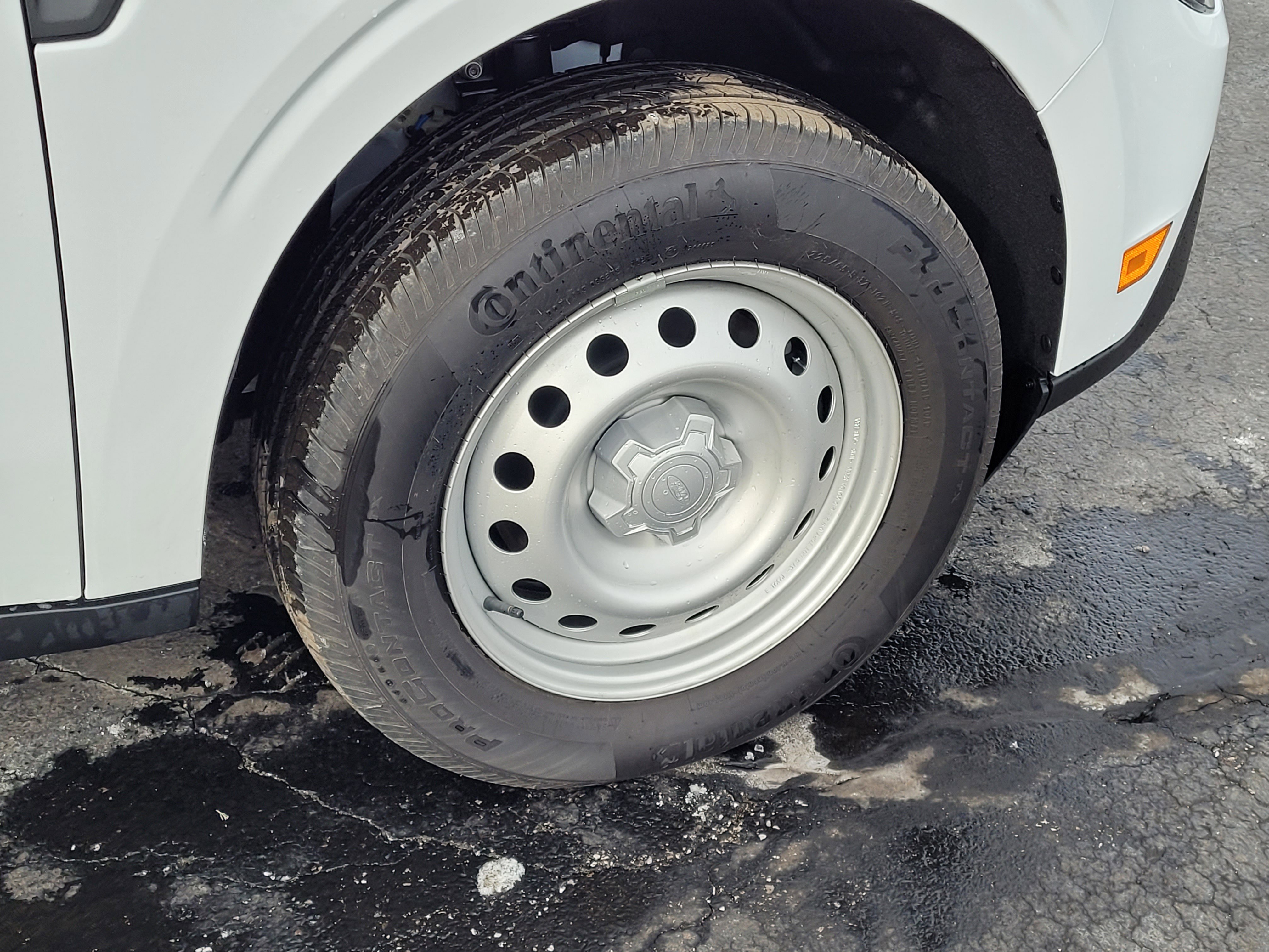 New 2025 Ford Maverick XL w/ Equipment Group 101A image 11