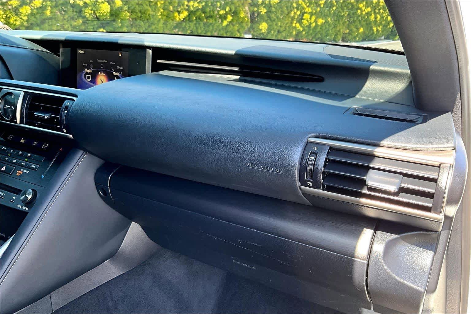 Used 2020 Lexus IS 300 F Sport w/ F Sport Package RWD image 17