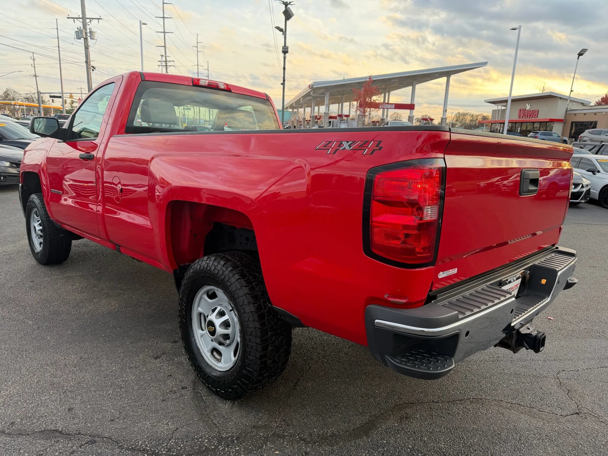 Used 2018 Chevrolet Silverado 2500 W/T w/ Snow Plow Prep Package AWD/4WD image 3
